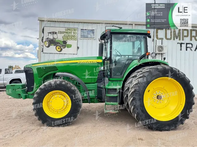 2004 John Deere 8320