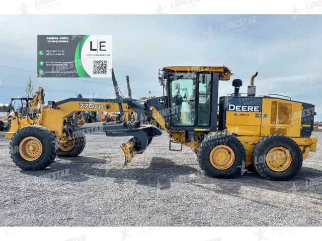 2010 John Deere 770GP