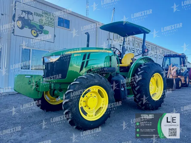 2016 John Deere 5100E